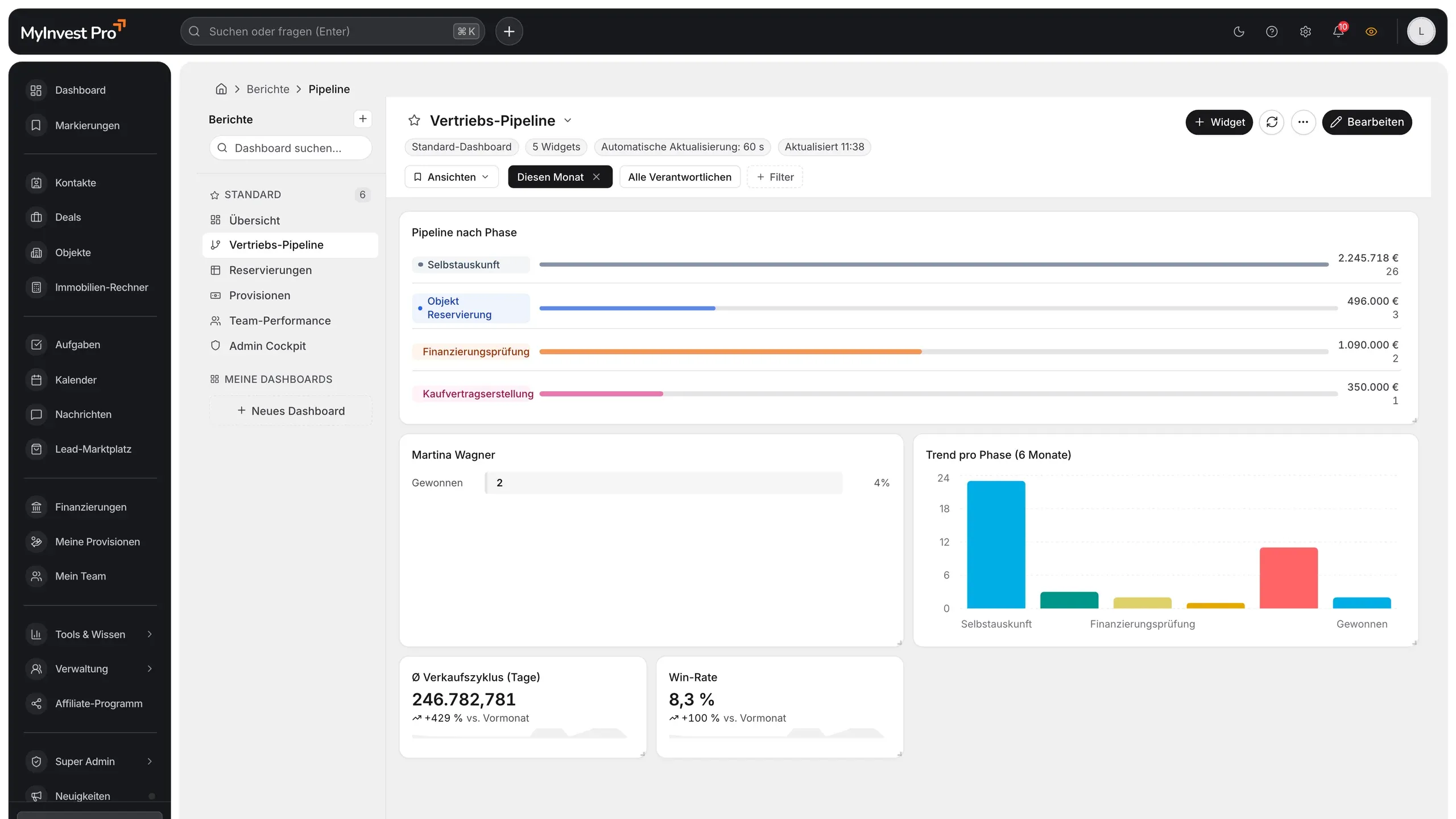 Report Builder mit Drag-and-Drop-Feldauswahl und Echtzeit-Vorschau